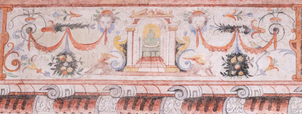 grotesque-17-eme-siecle-salle-des-fleurs-chateau-grigny-rhone